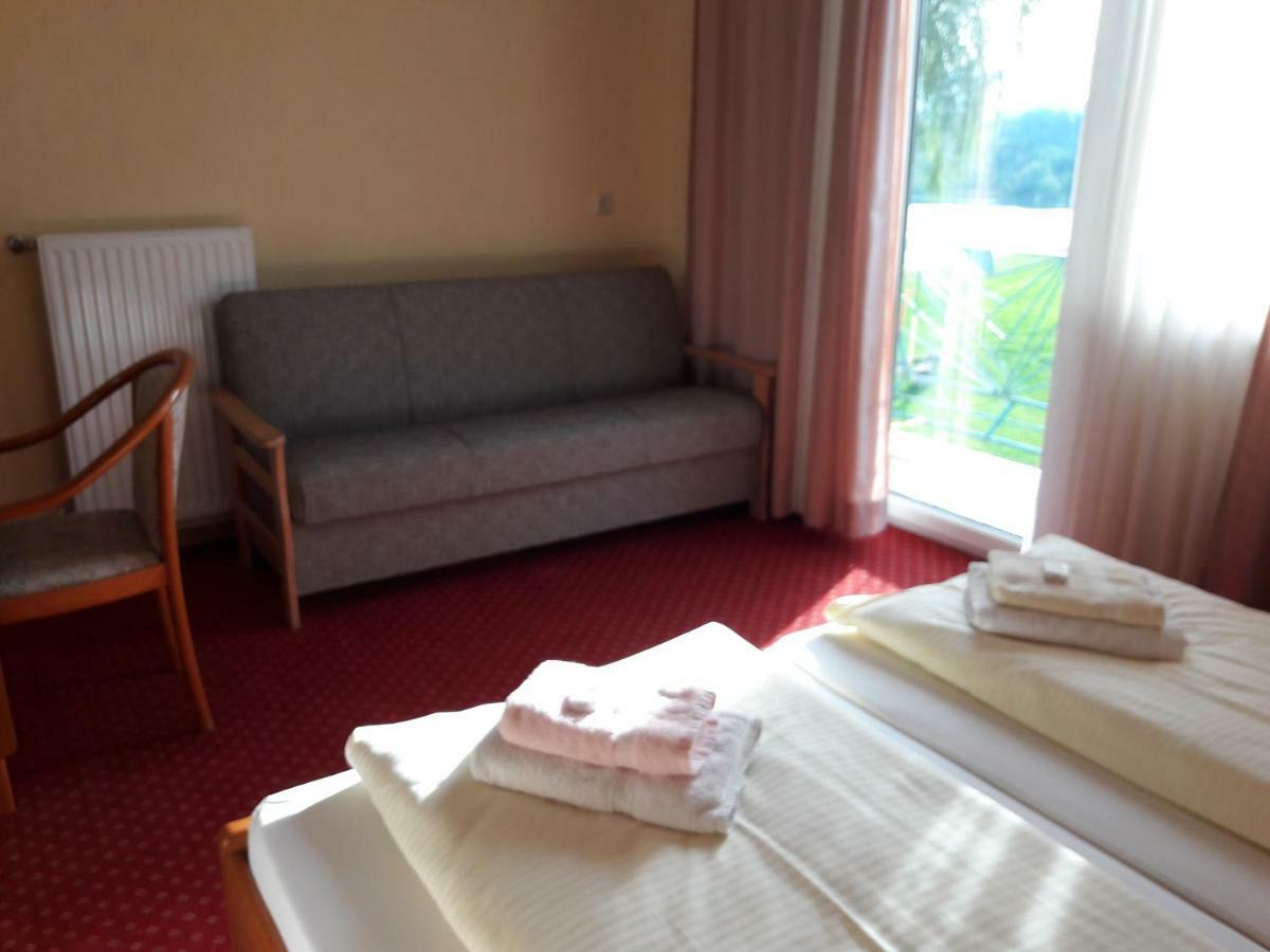 Hotel Am See Obersammelsdorf 外观 照片
